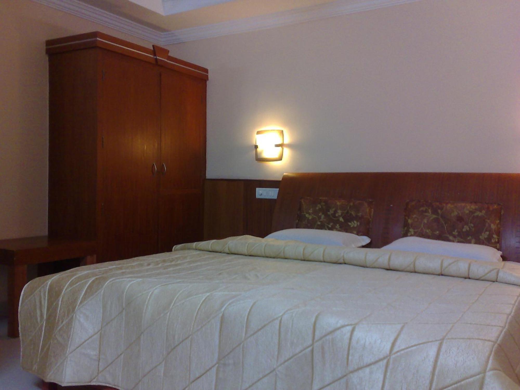 Hotel Kpm Regency Palakkad Pokoj fotografie