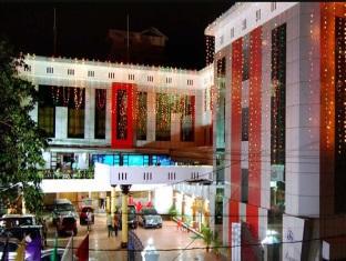 Hotel Kpm Regency Palakkad Exteriér fotografie